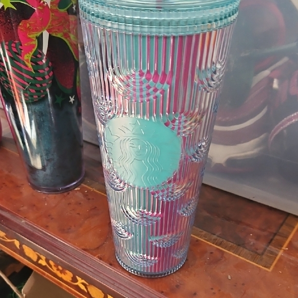 Teal Tumbler with Straw and Lid - Picture 3 of 3